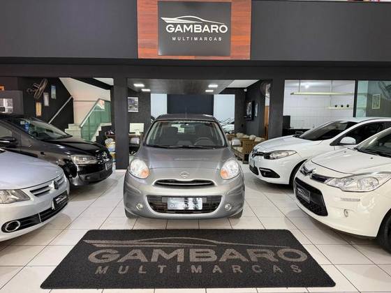 NISSAN MARCH 1.0 16V FLEX 4P MANUAL NISSAN MARCH 1.0 16V FLEX 4P MANUAL